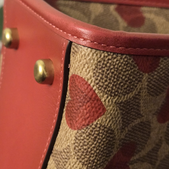 Coach Red and Tan Heart Pattern Tote Bag - Picture 4 of 9